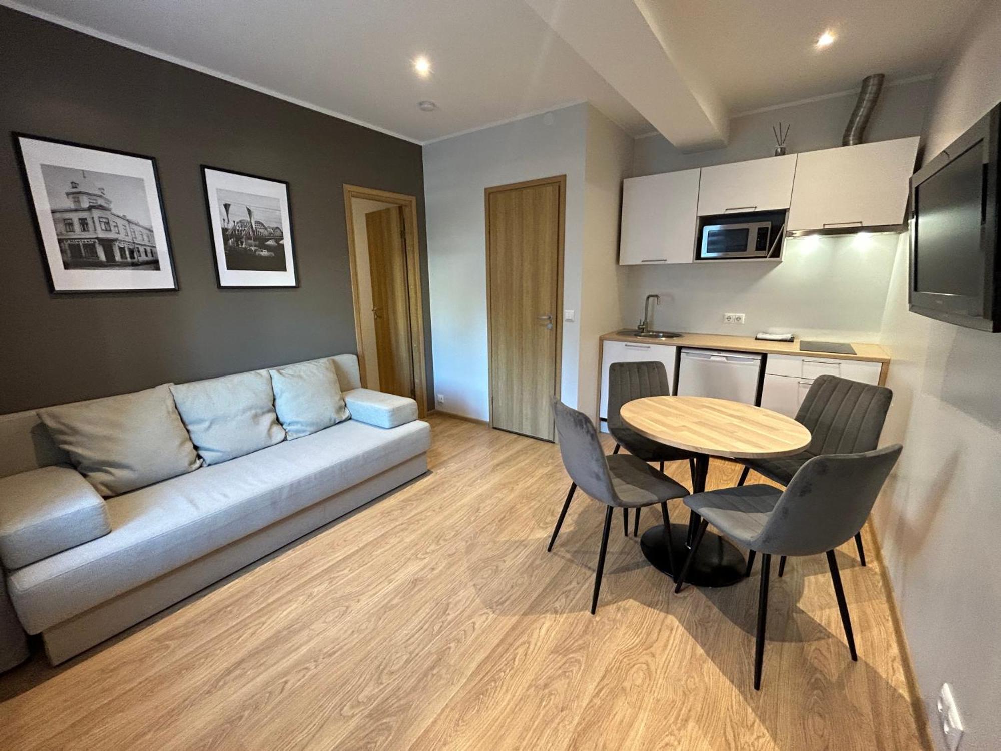 Jon'S 2 Apartments Parnu Exterior photo